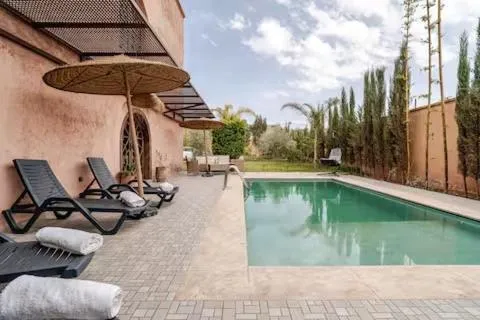 Image 2 of villa a marrakech with warm pool