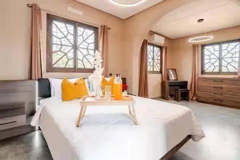 Image 4 of villa a marrakech with warm pool