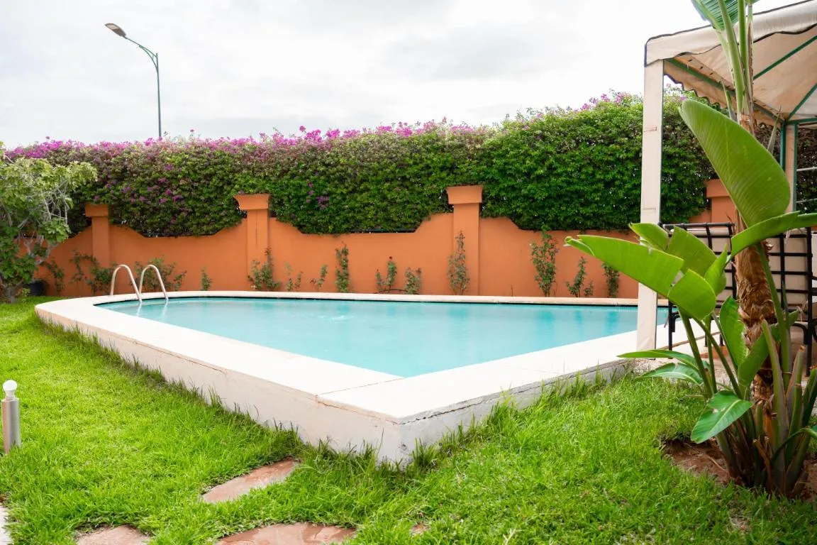 Image of villa 5 chambres pour famille avec piscine & parking
